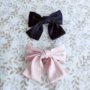 Hair Bow Clip Set - Black and Pink